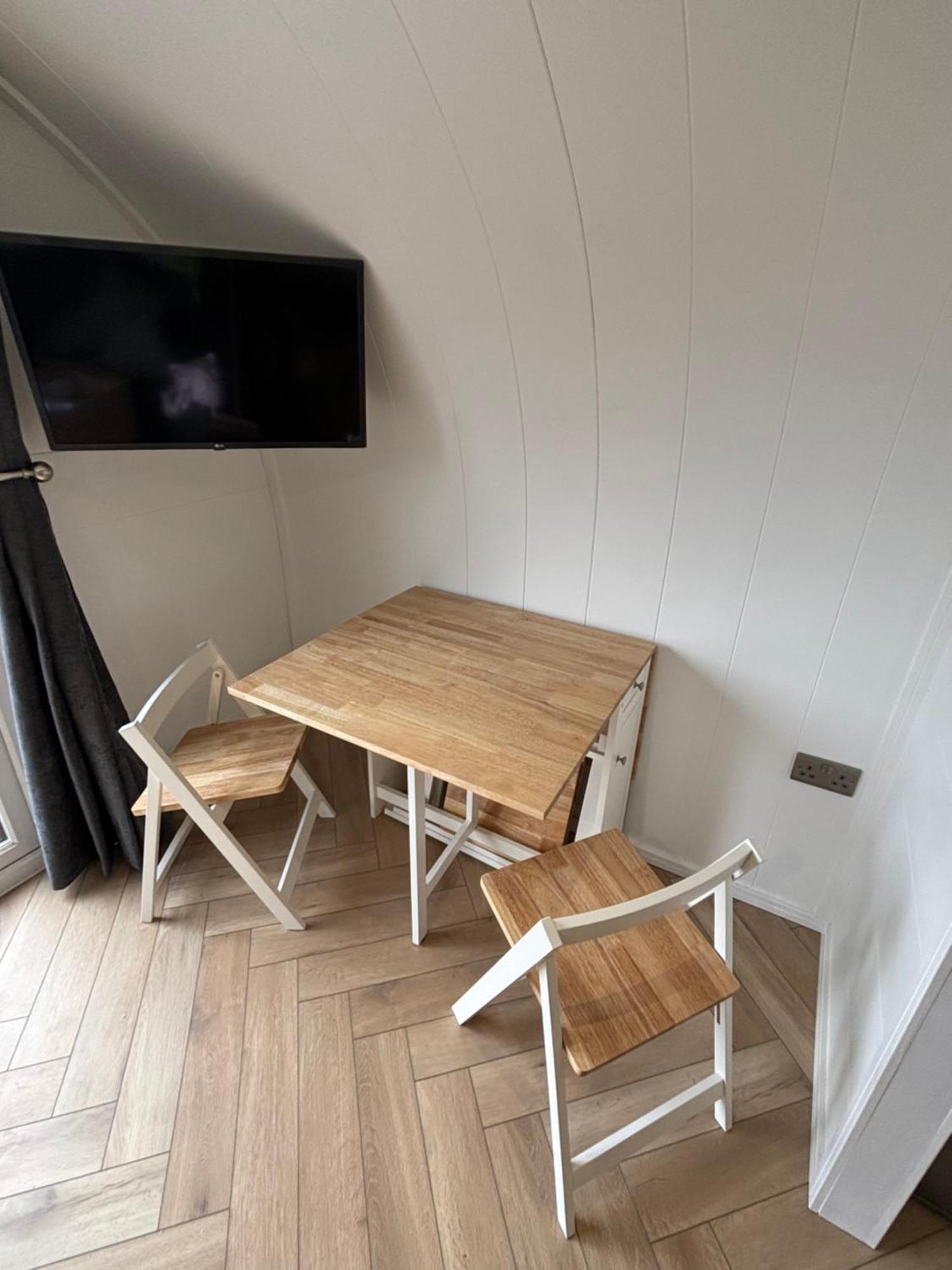 Kings Caves Glamping Hotel Torbeg ภายนอก รูปภาพ